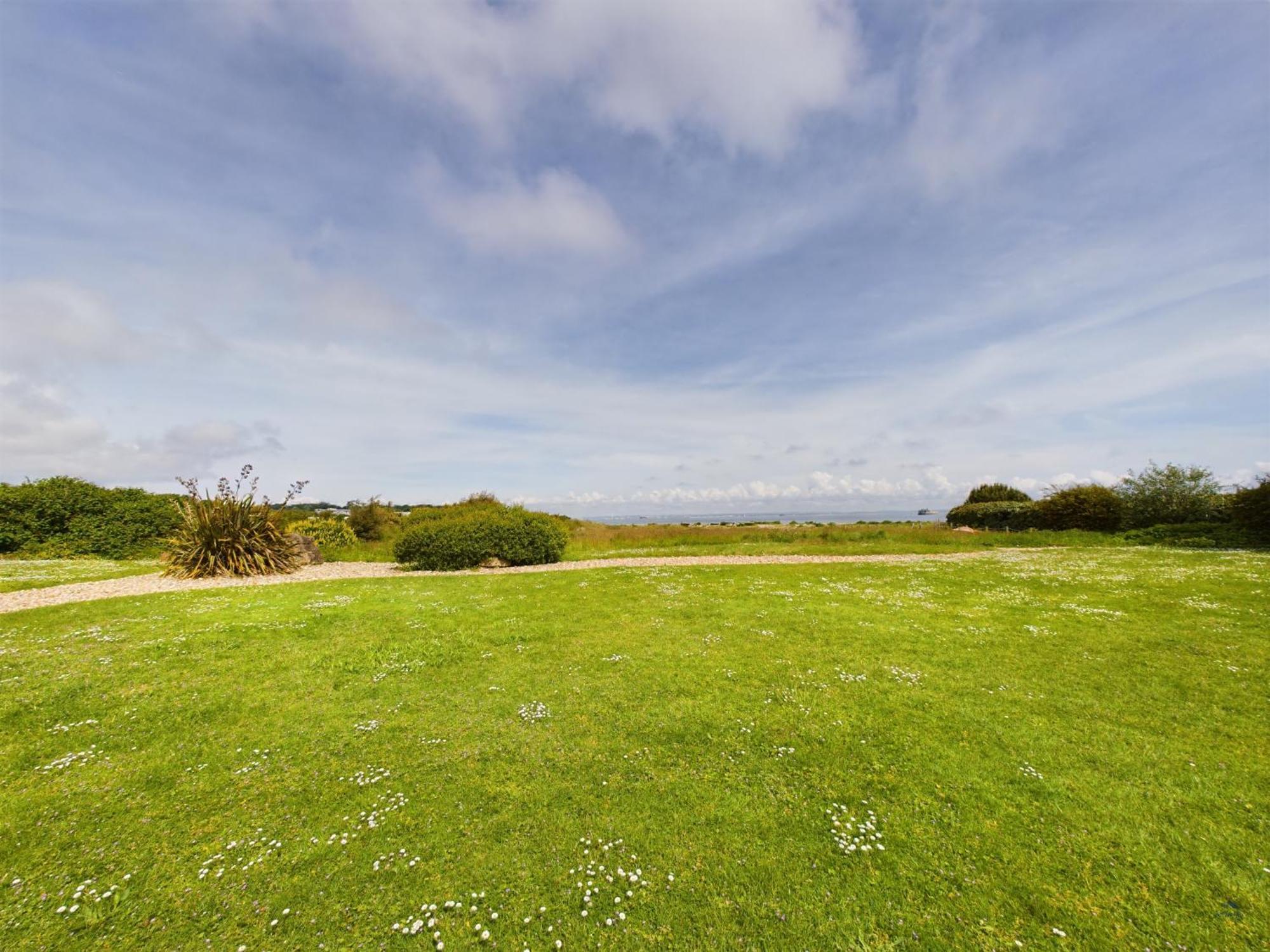 12A Solent Landing Direct Beach Access Bembridge Esterno foto